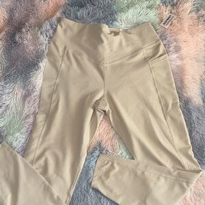 Old Navy Cream Ribbed Leggings